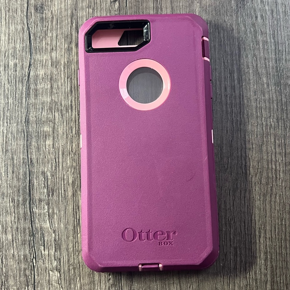 OtterBox 7/8 plus iPhone case